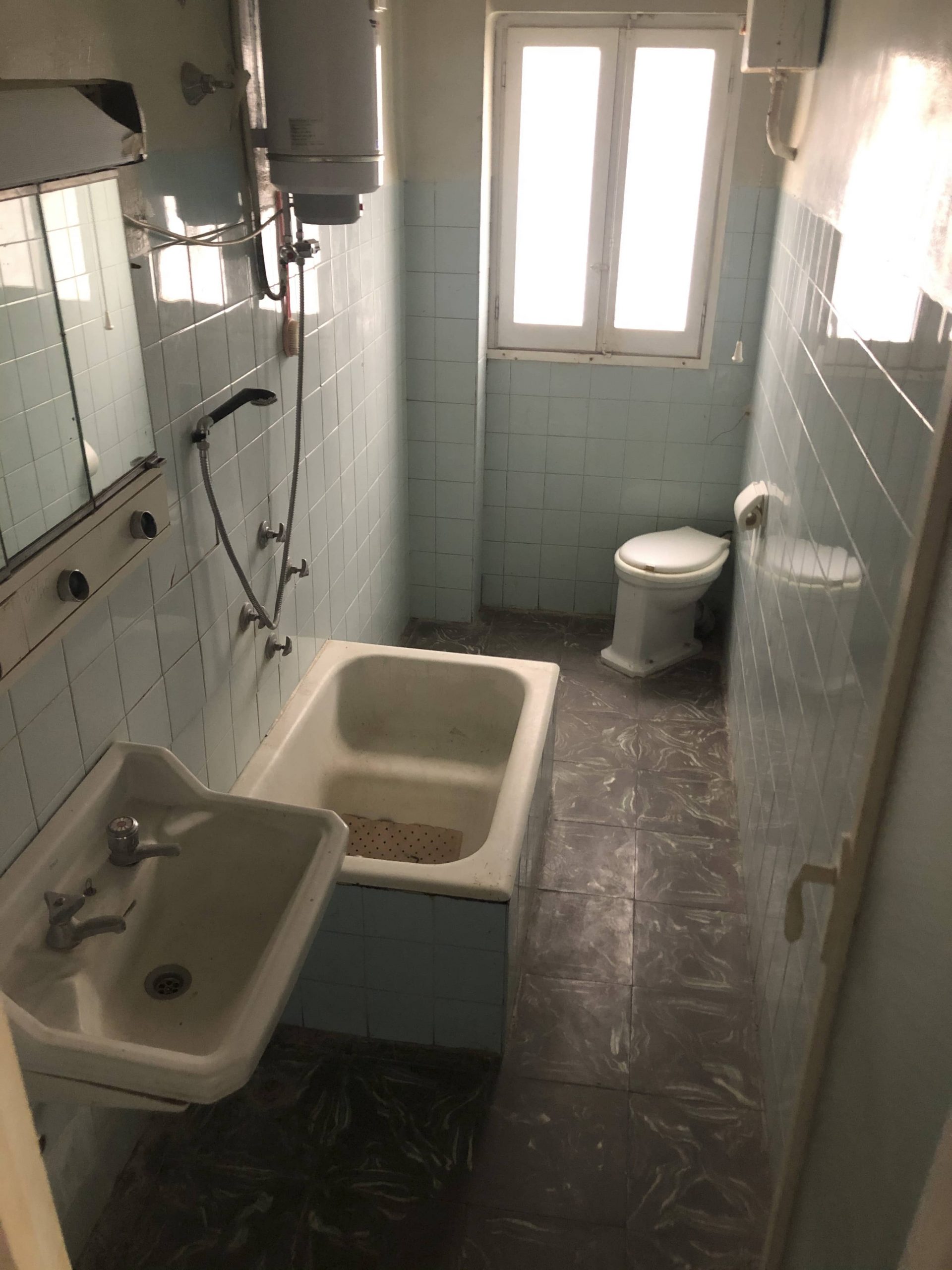 baño sin reformar